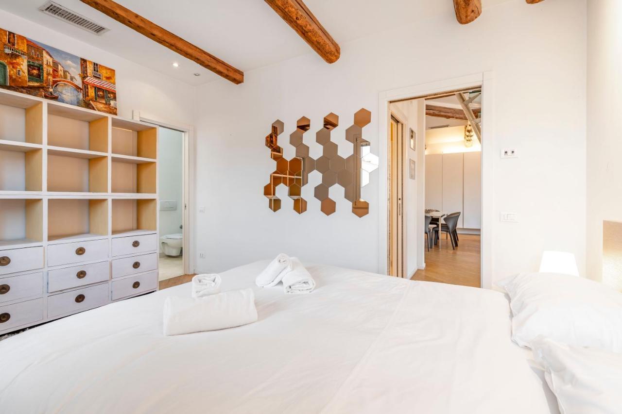 St. Mark Ca' Algi -Apartment With Beautiful Roof Terrace Венеция Экстерьер фото